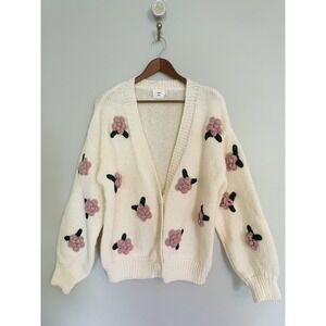 Luna Ivy Ivory Cardigan With Pale Pink 3D Crochet Puff Flowers. Size M. Cozy.